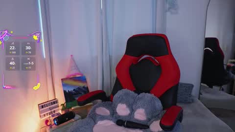 Snapshot of dannielle_ chatting on 12, 11, 2025 online show from 12, 11, 2025