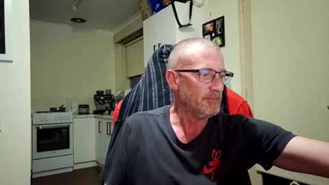 Snapshot of dannozdirekt chatting on 23, 11, 2025 dannozdirekt online show from 23, 11, 2025