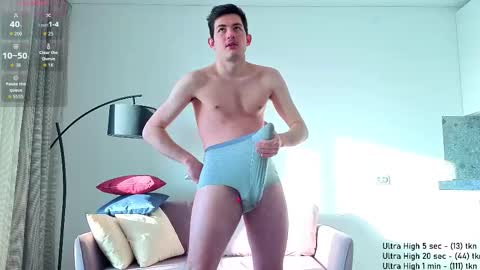 Snapshot of danny__magic chatting on 14, 2, 2026 danny__magic online show from 14, 2, 2026