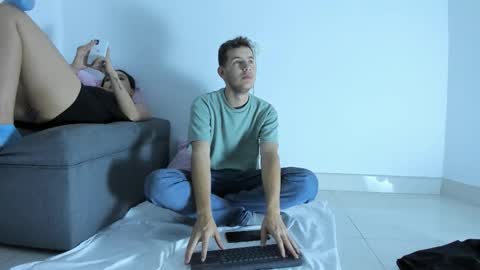 danny_and_lara online show from 18, 10, 2025