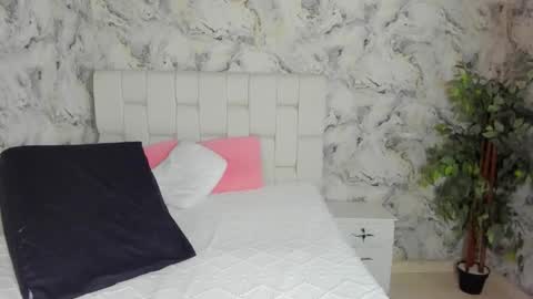 Snapshot of danny_fernandez chatting on 17, 11, 2025 danny_fernandez online show from 17, 11, 2025