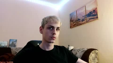 Snapshot of danny_fox888 chatting on 29, 10, 2025 Daniel online show from 29, 10, 2025