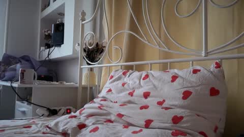 Snapshot of danny_love01 chatting on 2, 11, 2025 danny online show from 2, 11, 2025