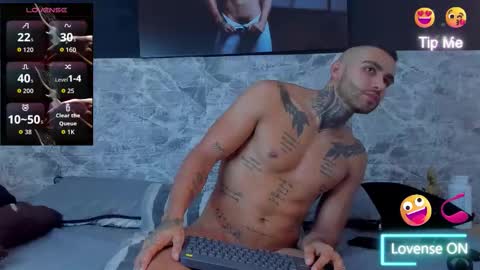 Danny Willson online show from 5, 11, 2025