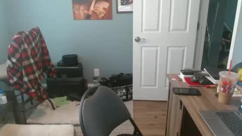 Snapshot of dannyboyx69 chatting on 25, 11, 2025 dannyboyx69 online show from 25, 11, 2025