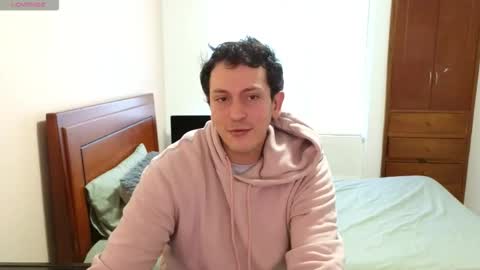 Snapshot of danruiz33 chatting on 15, 10, 2025 Dan online show from 15, 10, 2025