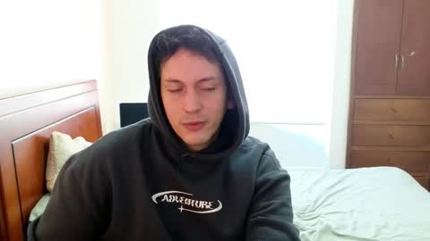 Snapshot of danruiz33 chatting on 21, 10, 2025 Dan online show from 21, 10, 2025