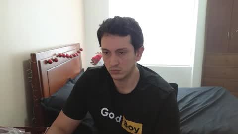 Snapshot of danruiz33 chatting on 18, 11, 2025 Dan online show from 18, 11, 2025