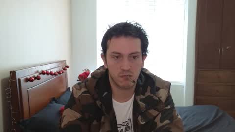 Snapshot of danruiz33 chatting on 19, 11, 2025 Dan online show from 19, 11, 2025