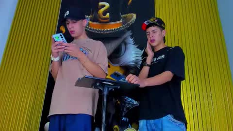 Snapshot of dante_brown1 chatting on 6, 11, 2025 dante_brown1 online show from 6, 11, 2025