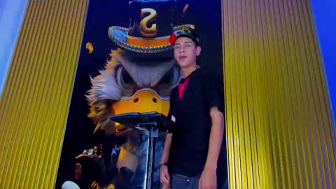 Snapshot of dante_brown1 chatting on 9, 11, 2025 dante_brown1 online show from 9, 11, 2025