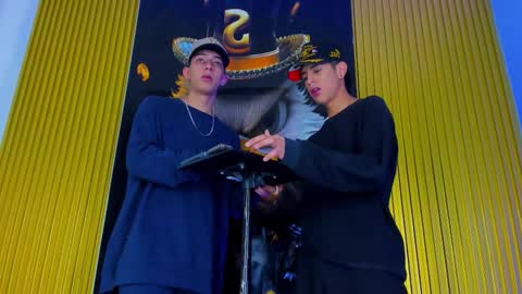 Snapshot of dante_brown1 chatting on 10, 11, 2025 dante_brown1 online show from 10, 11, 2025