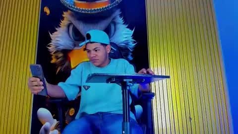 Snapshot of dante_brown1 chatting on 16, 11, 2025 dante_brown1 online show from 16, 11, 2025