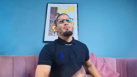 Snapshot of dante_fox_ chatting on 14, 10, 2025 Dante Fox online show from 14, 10, 2025