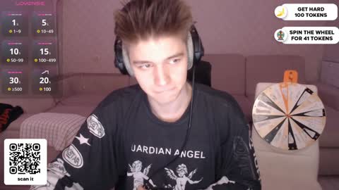 Daniel online show from 4, 1, 2025