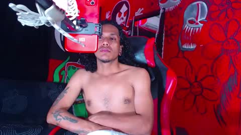 Snapshot of dantehellsingx chatting on 20, 10, 2025 dantehellsingx online show from 20, 10, 2025