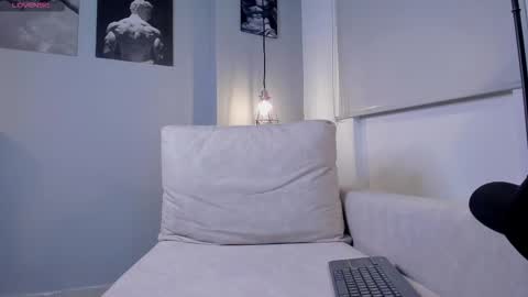 Snapshot of danteread chatting on 19, 2, 2026 danteread online show from 19, 2, 2026