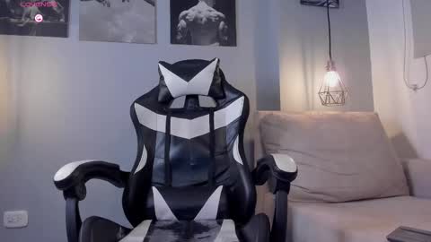 Snapshot of danteread chatting on 28, 2, 2026 danteread online show from 28, 2, 2026