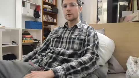 Daniel online show from 1, 12, 2024