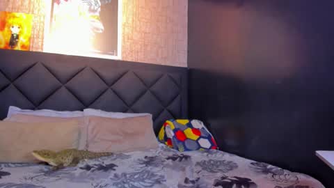 Snapshot of dany_dryy chatting on 6, 11, 2025 Dany online show from 6, 11, 2025