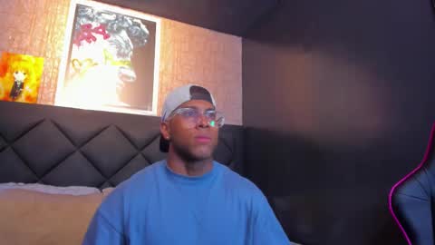 Snapshot of dany_dryy chatting on 8, 11, 2025 Dany online show from 8, 11, 2025