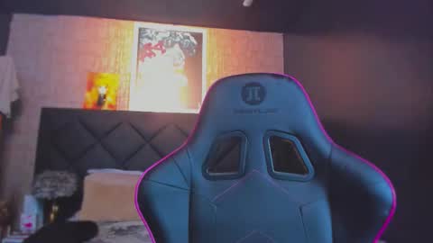 Snapshot of dany_dryy chatting on 21, 11, 2025 Dany online show from 21, 11, 2025