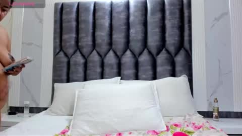 daphaineex online show from 10, 11, 2025