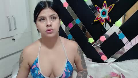 Snapshot of daphne877046 chatting on 24, 9, 2025 daphne877046 online show from 24, 9, 2025