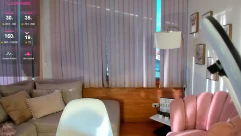 Snapshot of daphne_chers chatting on 14, 2, 2025 daphne_chers online show from 14, 2, 2025