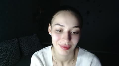 Snapshot of daphne_darkthorn chatting on 4, 11, 2025 Daphne Darkthorn online show from 4, 11, 2025