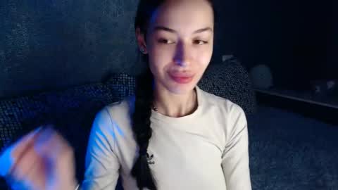 Snapshot of daphne_darkthorn chatting on 14, 11, 2025 Daphne Darkthorn online show from 14, 11, 2025