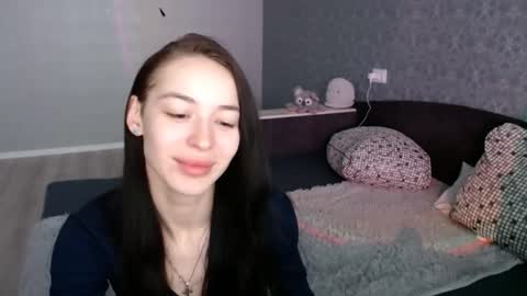 Snapshot of daphne_darkthorn chatting on 16, 11, 2025 Daphne Darkthorn online show from 16, 11, 2025