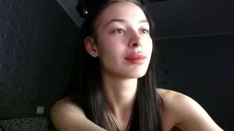 Snapshot of daphne_darkthorn chatting on 26, 11, 2025 Daphne Darkthorn online show from 26, 11, 2025