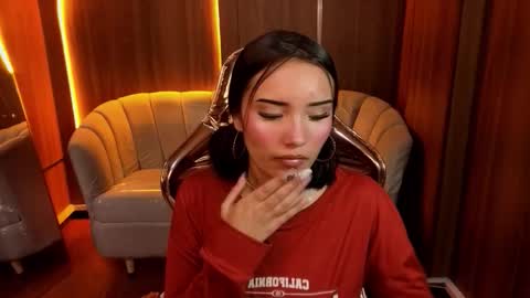 Snapshot of daphne_nicole_b chatting on 27, 3, 2026 daphne_nicole_b online show from 27, 3, 2026