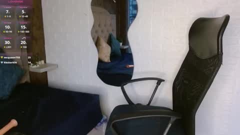 daphne_walton online show from 21, 11, 2025