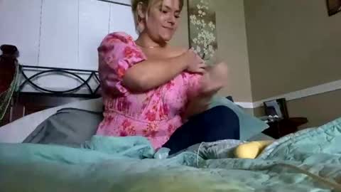 DaphneeAteVelma69 online show from 24, 12, 2024