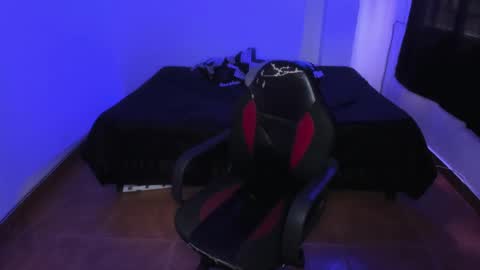 Snapshot of daphnepurple chatting on 11, 12, 2024 DAPHNE online show from 11, 12, 2024