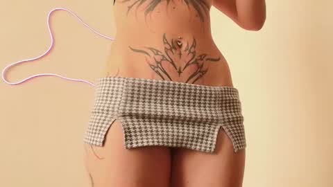 Snapshot of daphnepurple chatting on 15, 10, 2025 DAPHNE online show from 15, 10, 2025