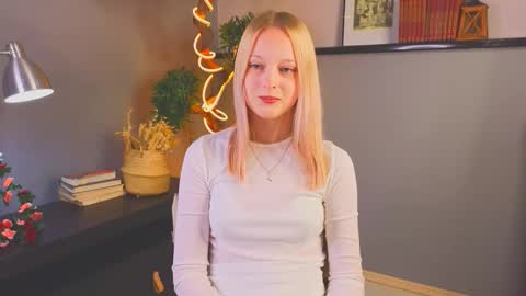 Kami online show from 12, 11, 2025