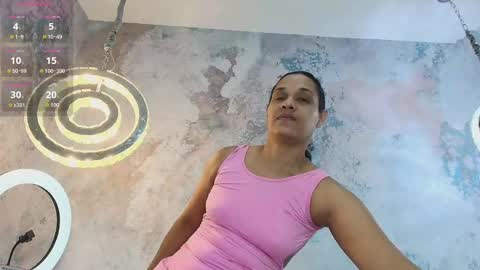 darcymoore_ online show from 29, 9, 2025