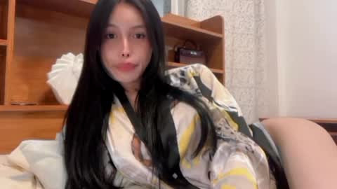 Snapshot of daretolovemexx chatting on 30, 10, 2025 Angel Condensada online show from 30, 10, 2025