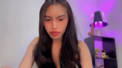 Snapshot of daretolovemexx chatting on 10, 11, 2025 Angel Condensada online show from 10, 11, 2025