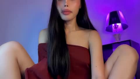 Snapshot of daretolovemexx chatting on 18, 11, 2025 Angel Condensada online show from 18, 11, 2025