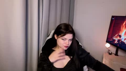 darina_wilsons online show from 28, 10, 2025