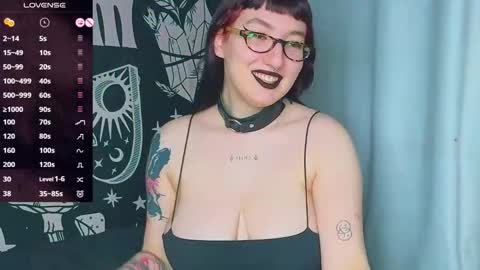 Snapshot of dario_doll_ chatting on 10, 10, 2025 Daria online show from 10, 10, 2025