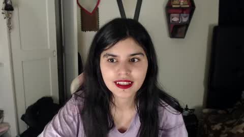 Snapshot of dark_angel_66 chatting on 6, 1, 2025 Moony online show from 6, 1, 2025