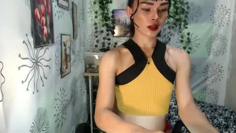 yushico online show from 15, 2, 2025