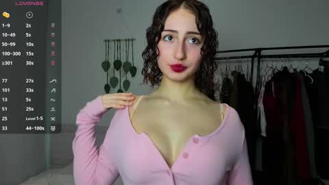 Snapshot of dark_project chatting on 7, 11, 2025 Emily online show from 7, 11, 2025