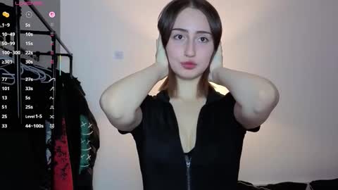 Snapshot of dark_project chatting on 13, 11, 2025 Emily online show from 13, 11, 2025