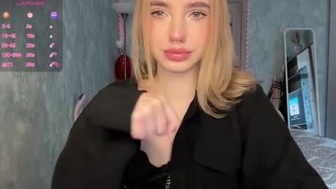 Snapshot of dark_side1213 chatting on 20, 11, 2025 Darkside online show from 20, 11, 2025